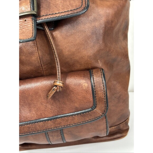 Fossil Genuine Leather Long Live Vintage 1954 Bucket Backpack Brown Key Charm - Picture 8 of 16